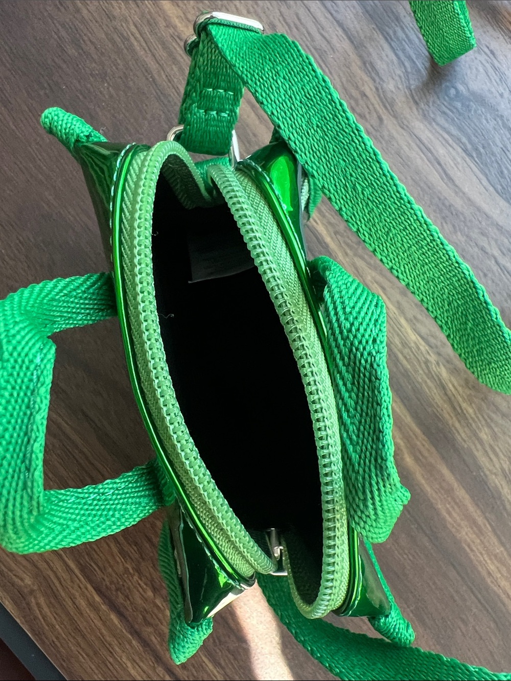Y2k 💚Le Sport Sac - Green Tiny Mini Crossbody Bag with Handles💚 - Picture 4 of 4